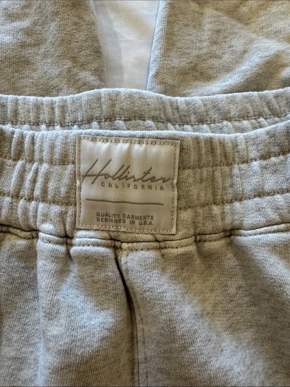 Hollister Ultra High-Rise Jogger Sweatpants. - Picture 2 of 7